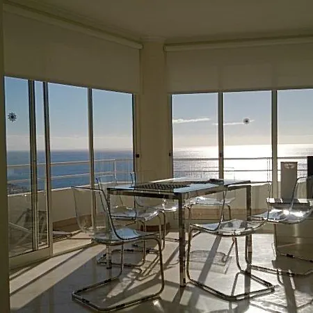 The Sunrise Of Your Dreams With Total Ocean View With New Modern Kitchens 75 M2 Apartment Funchal (Madeira)