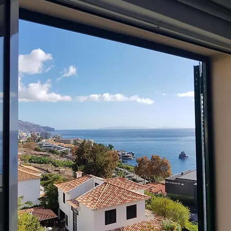 Apartman The Sunrise Of Your Dreams With Total Ocean View With New Modern Kitchens 75 M2 *