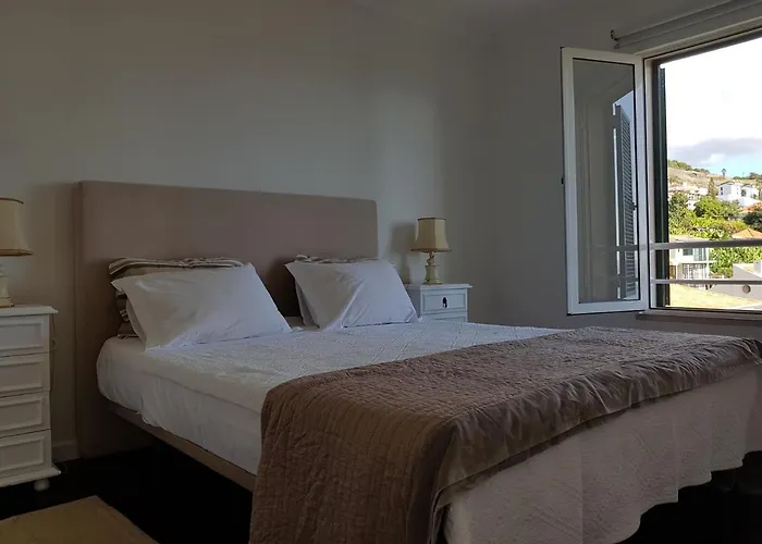 The Sunrise Of Your Dreams With Total Ocean View With New Modern Kitchens 75 M2 * Funchal (Madeira)